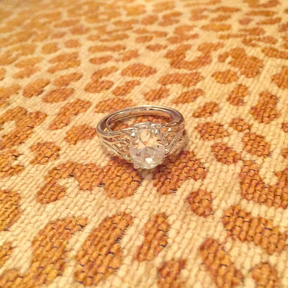 Ring with fitter size 7/8